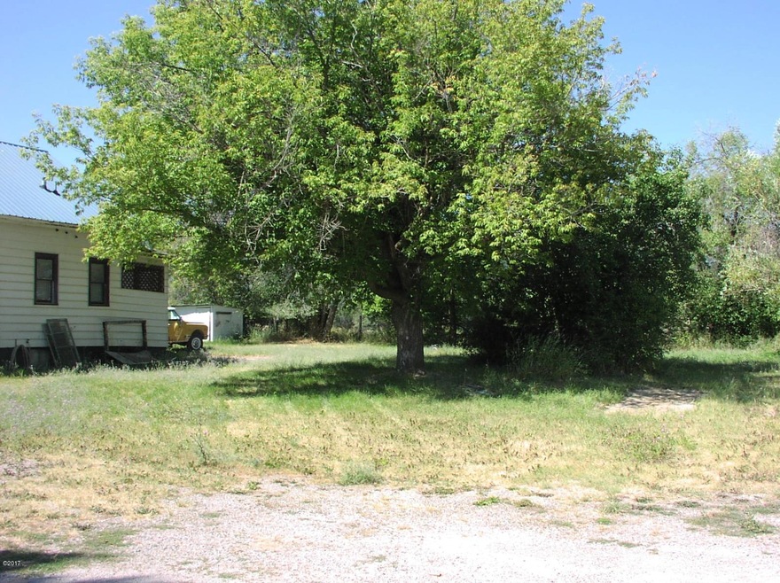 1712 1st Ave W, Kalispell, MT 59901 - photo 1