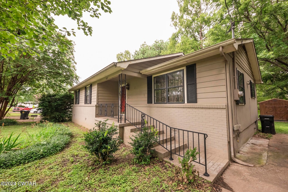 Sold $180,000 • Co-Listing Agent