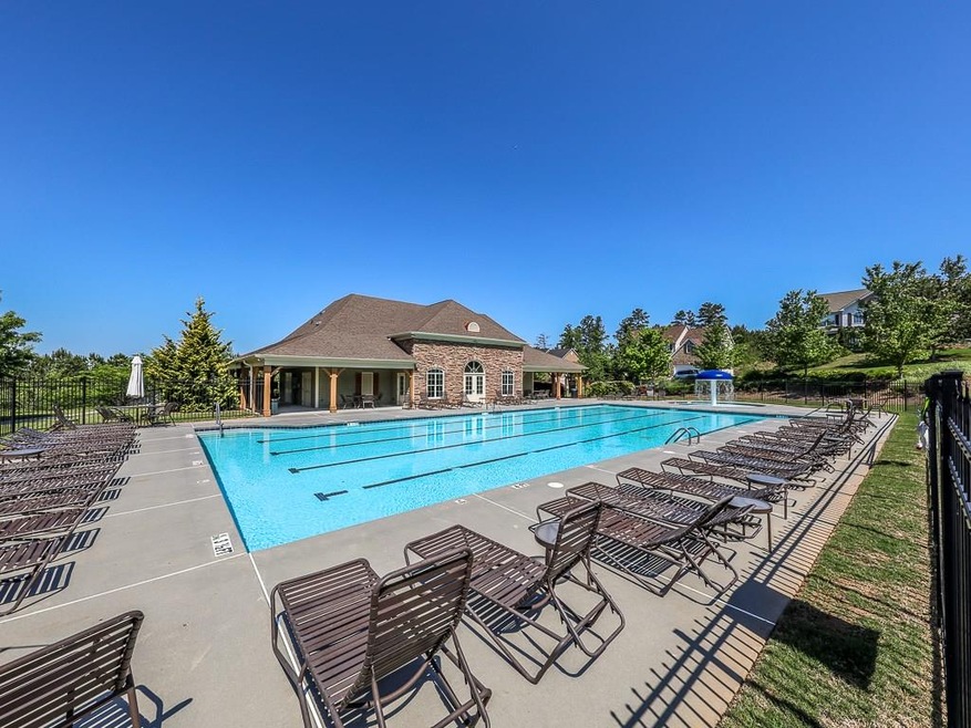 409 Crestmont Ln, Canton, GA 30114 - photo 1