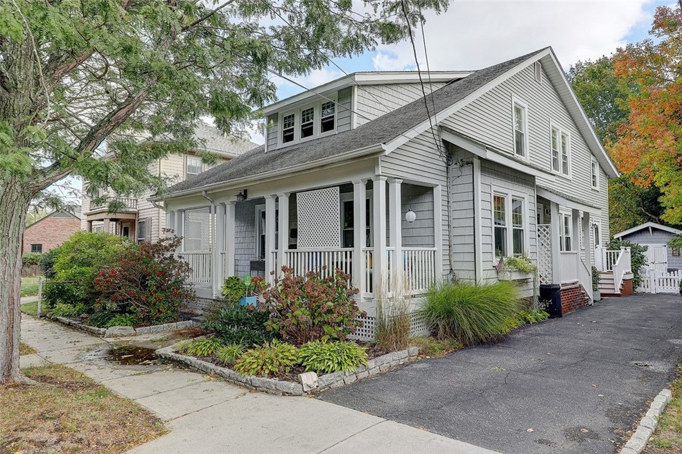 161 Lorimer Ave unit 2, Providence, RI 02906 - photo 1