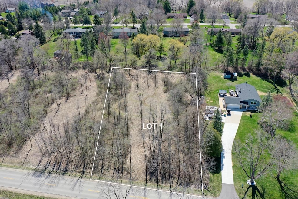 Lot 1
