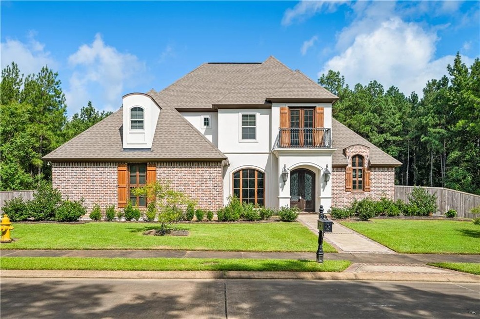 512 Sophia Way, Pineville, LA 71360 - photo 1