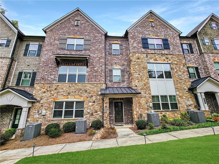 1658 Hammock Dr, Smyrna, GA 30080 - photo 1