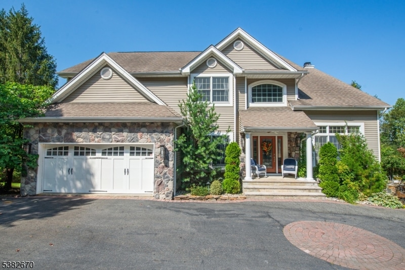 For Sale $829,888