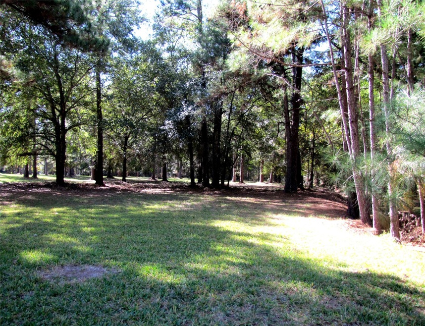 Beautiful 1.67 +/- acres for you to build that custom home you have wanted. Minimum 2,000 sq. ft. in main house.