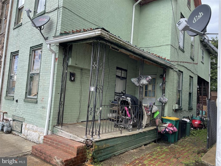 73 W South St, Chambersburg, PA 17201 - photo 1