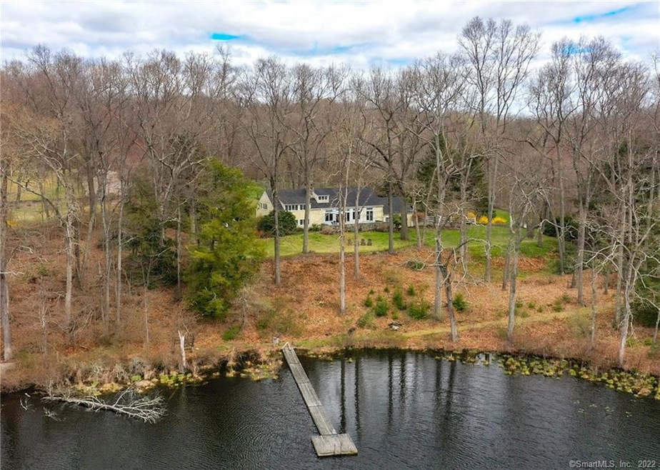 43 Chalburn Rd, Redding, CT 06896 - photo 1