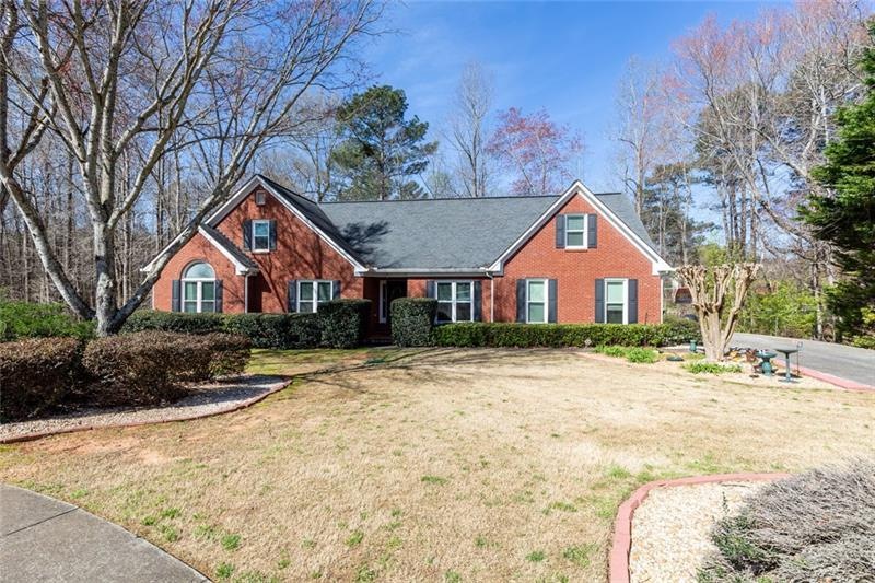 826 Glowing Embers Ct, Dacula, GA 30019 - photo 1