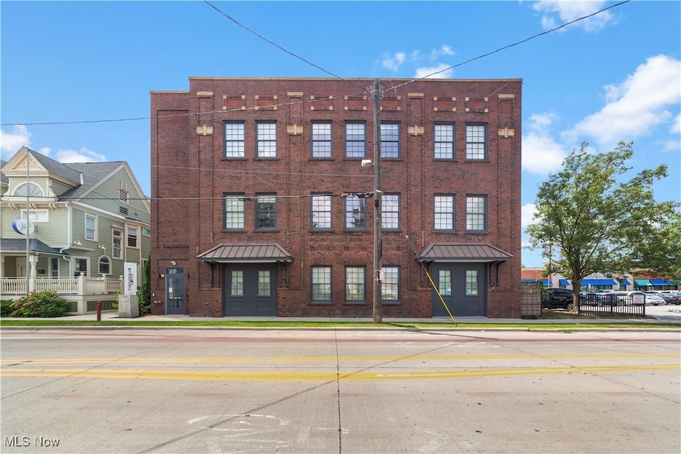 2048 Fulton Rd unit 107, Cleveland, OH 44113 - photo 1