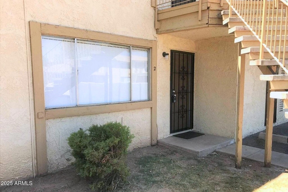 3313 W Harmont Dr unit 2, Phoenix, AZ 85051 - photo 1