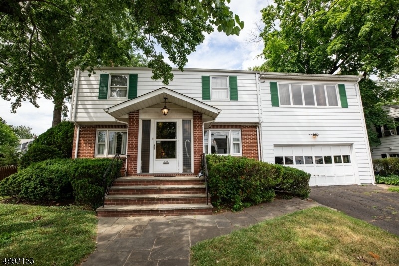 321 Grove St, Rahway, NJ 07065 - photo 1