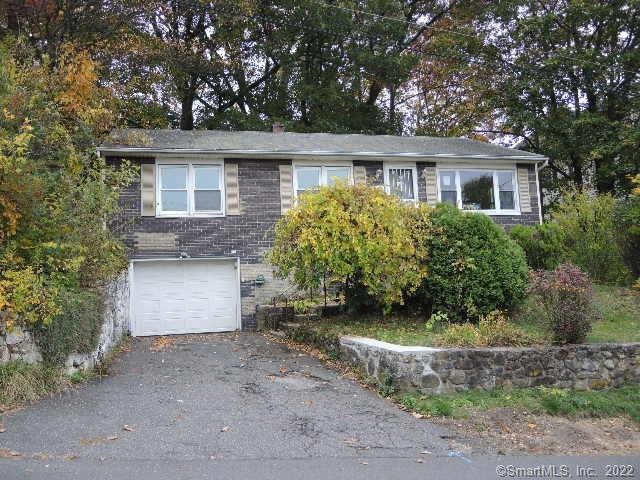 86 Rumford St, Waterbury, CT 06704 - photo 1