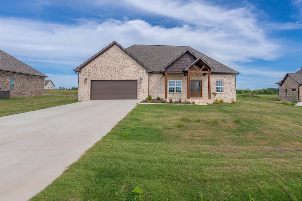 261 Hummingbird Way, Killen, AL 35645 - photo 1