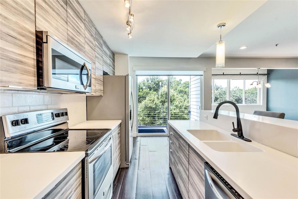 For Rent $2,100/month