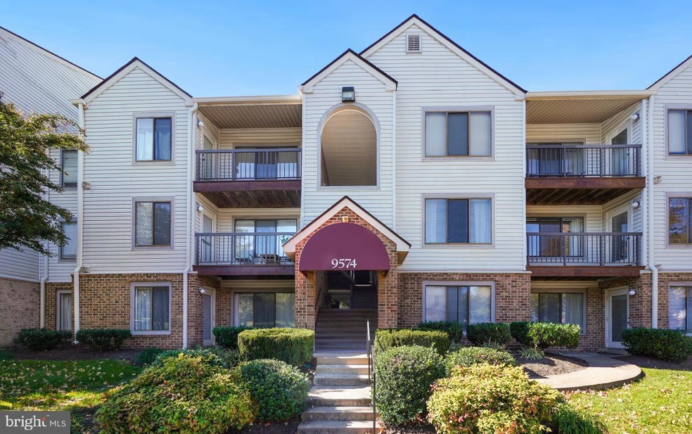 9574 Jayhawk Terrace unit 204, Manassas, VA 20110 - photo 1