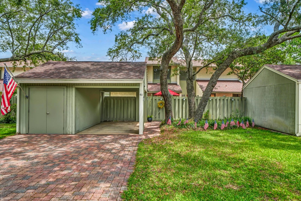 900 Bay Dr unit 40, Niceville, FL 32578 - photo 1