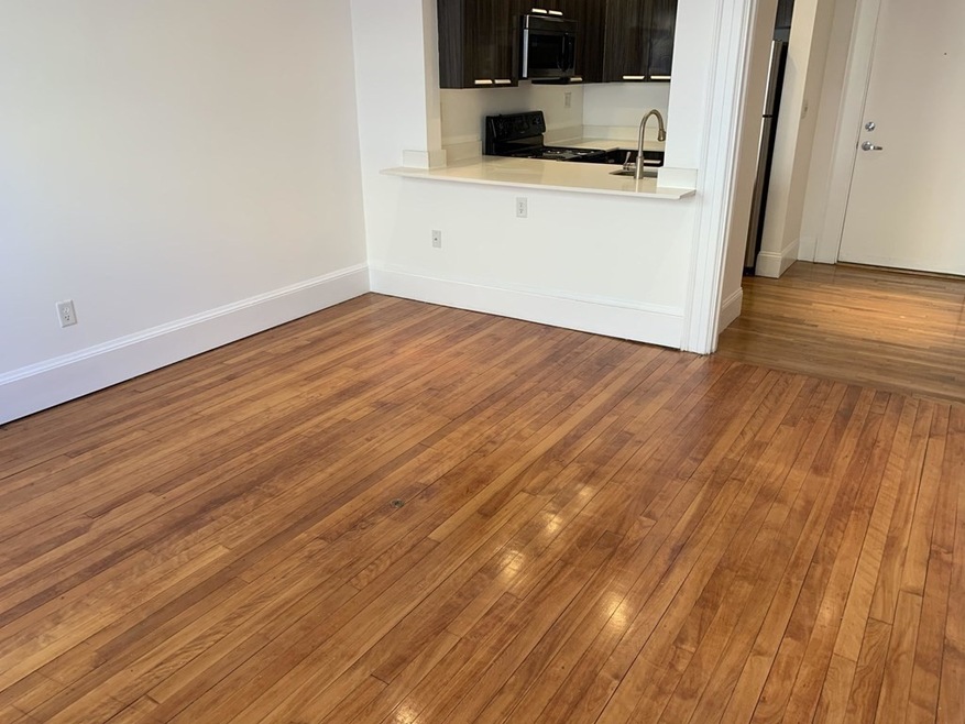 457 Centre St unit 105, Newton, MA 02458 - photo 1