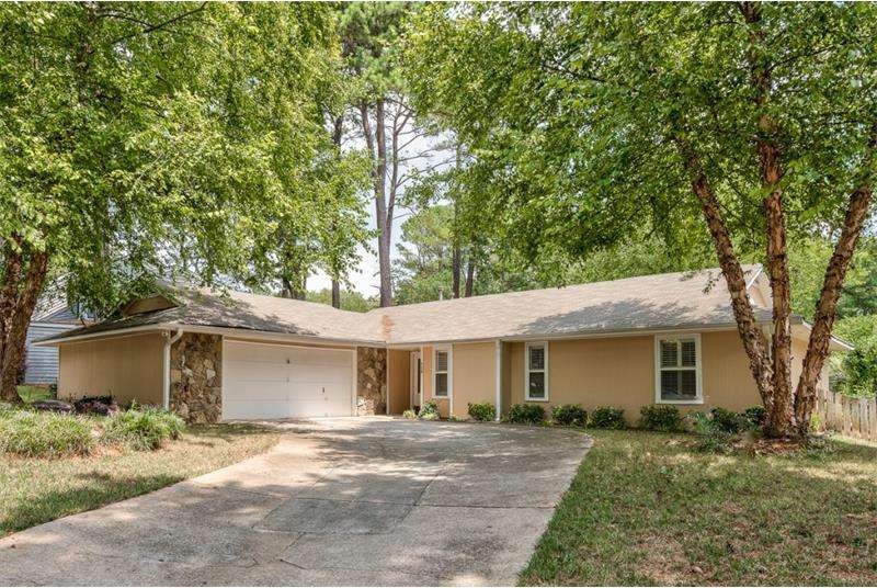 Charming, beautifully updated and well maintained 