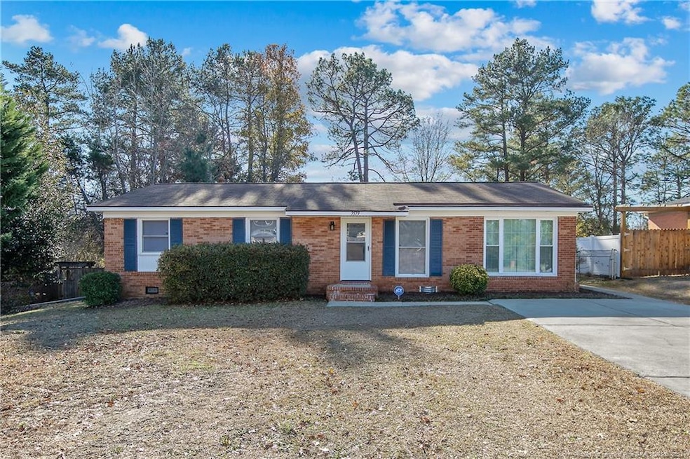 7579 Jennings Ln, Fayetteville, NC 28303 - photo 1