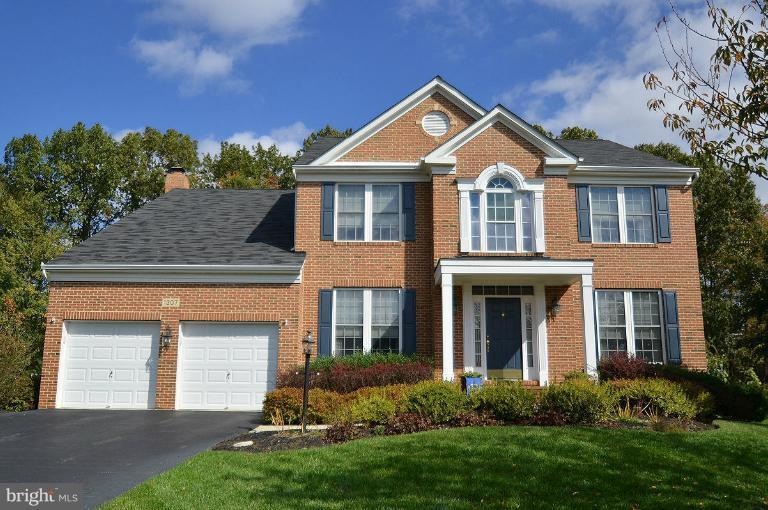 1307 Waneta Ct, Odenton, MD 21113 - photo 1