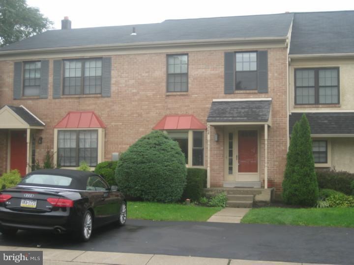 508 Canterbury Rd, Norristown, PA 19403 - photo 1