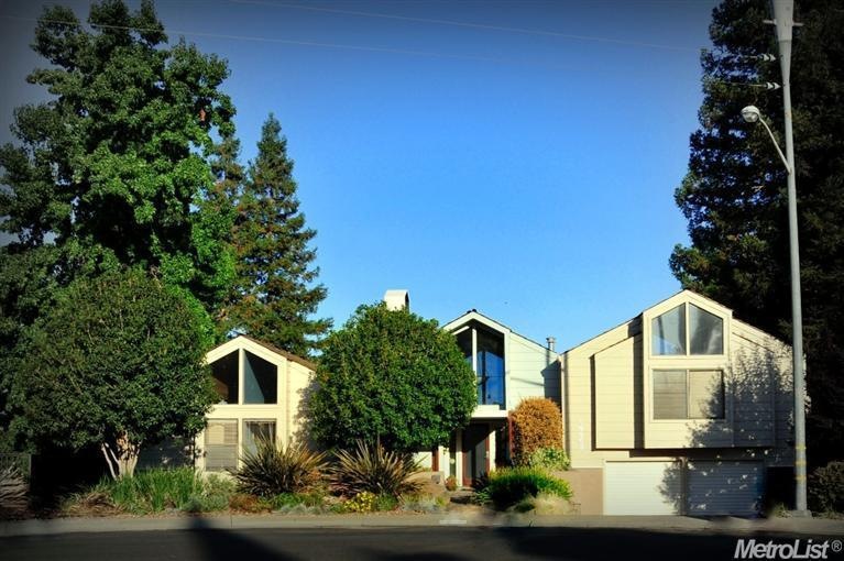 19953 N Ian Ct, Lockeford, CA 95237 - photo 1