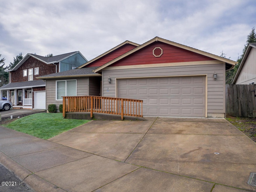 437 SE Neptune Ave, Lincoln City, OR 97367 - photo 1