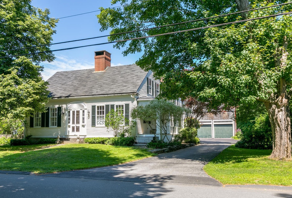 11 Main St, Freeport, ME 04032 - photo 1