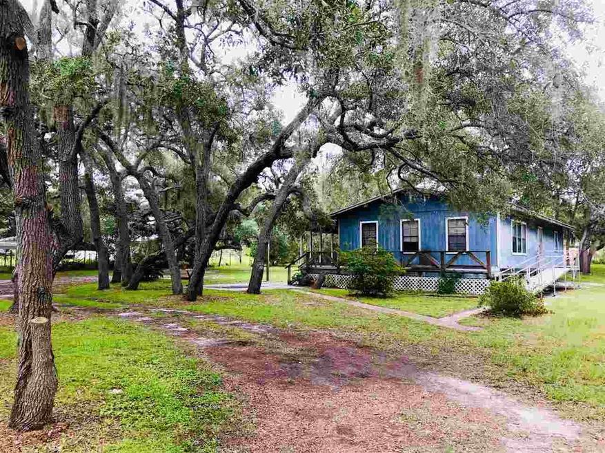 15604 Breeze Dr 2nd, Perry, FL 32348 - photo 1