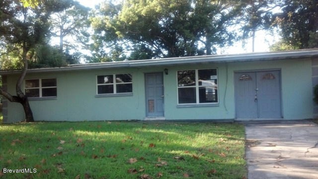 1047 Grove Ave, Cocoa, FL 32922 - photo 1