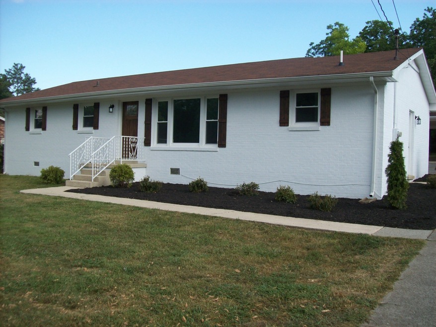 308 Blue Ribbon Pkwy, Shelbyville, TN 37160 - photo 1