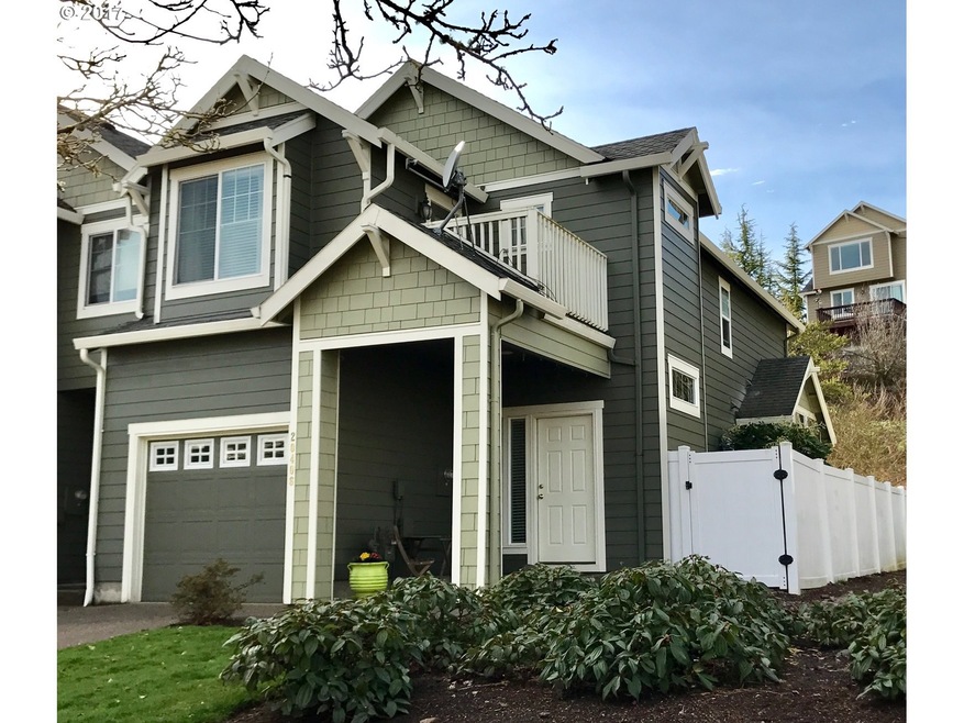 20406 Hoodview Ave, West Linn, OR 97068 - photo 1