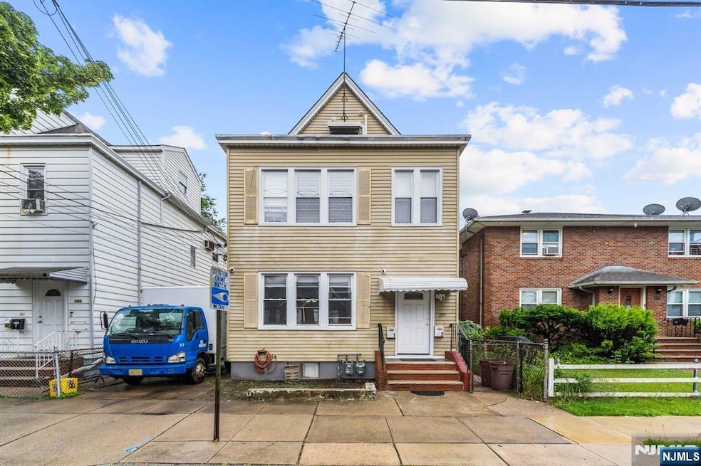 105 van Riper Ave unit 1, Clifton, NJ 07011 - photo 1