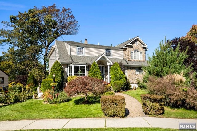 44 Franklin Ave, Fairview, NJ 07022 - photo 1