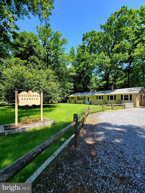 216 Hartford Rd, Medford, NJ 08055 - photo 1