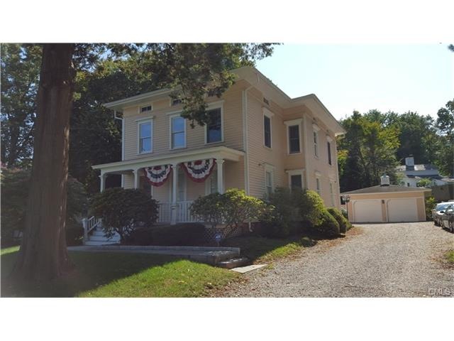 2633 Post Rd unit 2, Southport, CT 06890 - photo 1