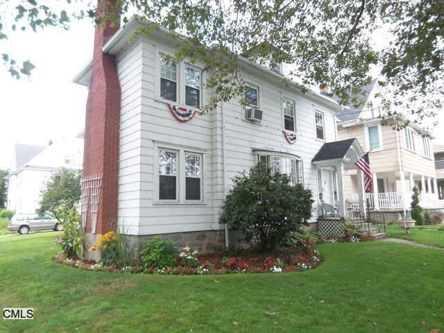 291 Grovers Ave unit 1ST F, Bridgeport, CT 06605 - photo 1