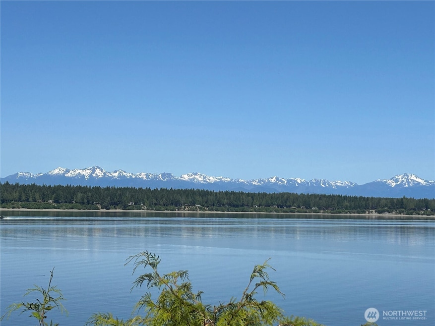 For Sale $650,000 • Co-Listing Agent
