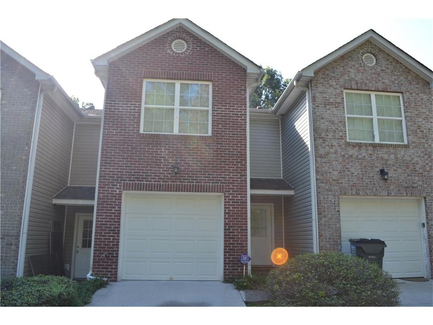 Great Brick Front Two Bedroom Room-mate Plan with 