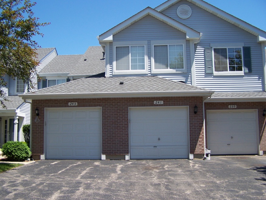 Freshly painted 1 car attached garage