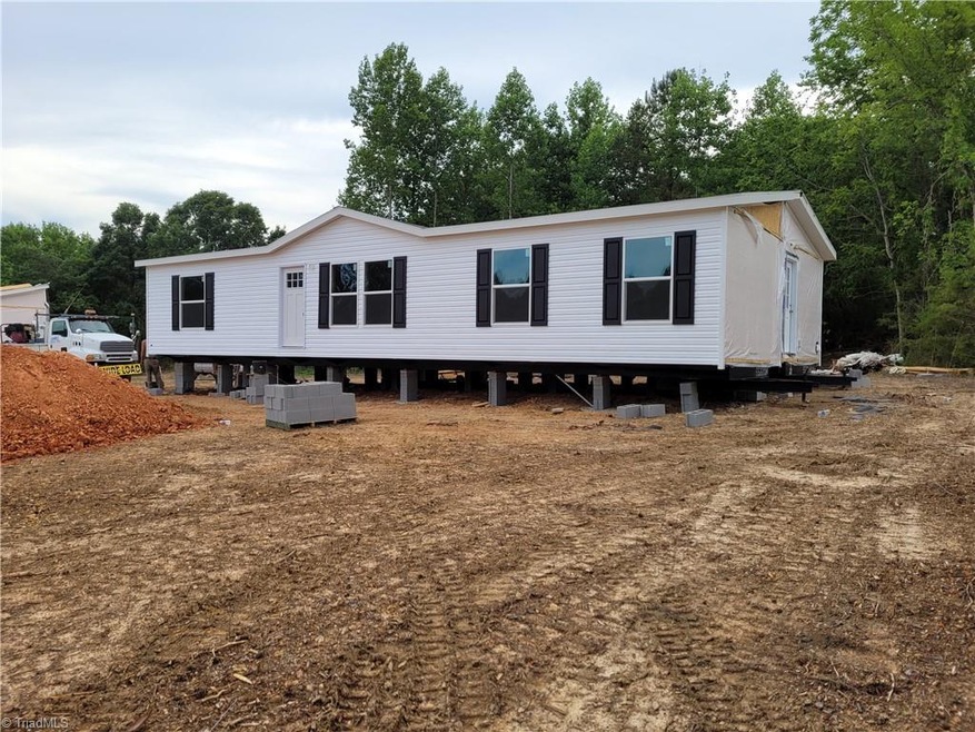 4280 Zoo Pkwy, Asheboro, NC 27205 - photo 1