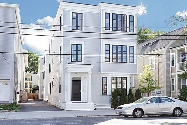 308 Beacon St unit 2, Somerville, MA 02143 - photo 1