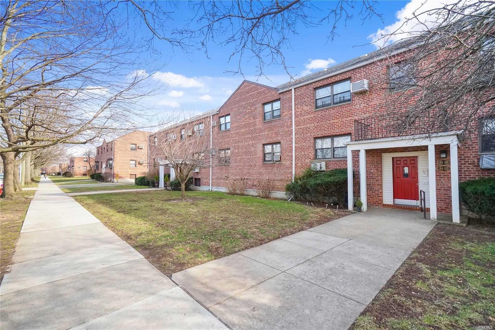 81-12 155th Ave unit 53, Howard Beach, NY 11414 - photo 1