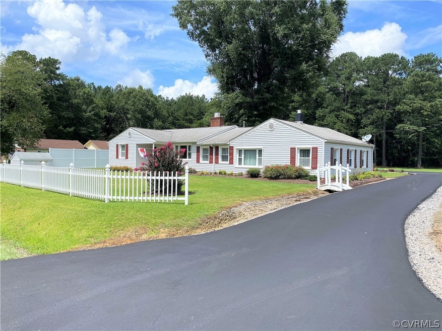 11400 Pole Run Rd, Disputanta, VA 23842 - photo 1