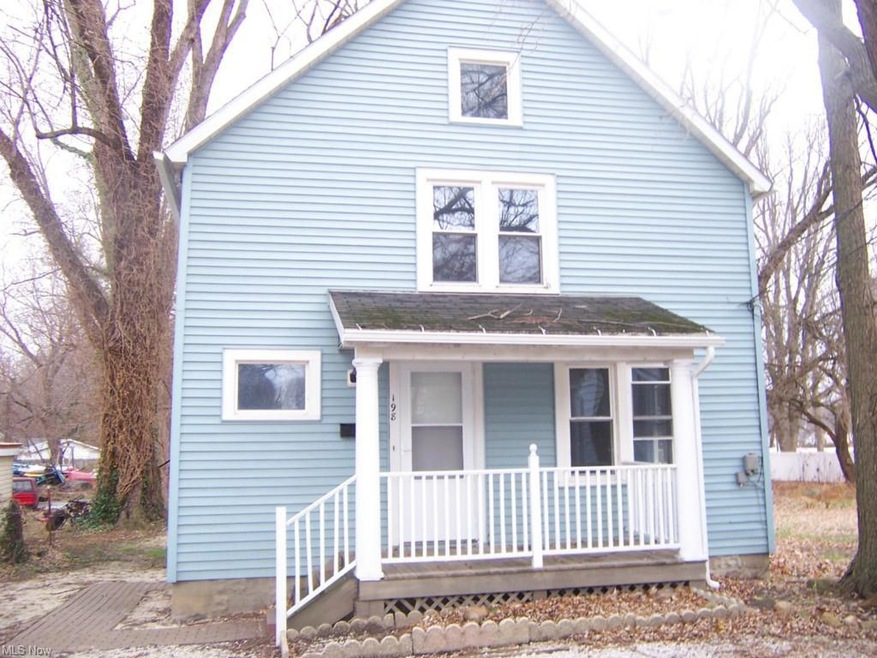 Front exterior 198, stand alone 3 br unit.