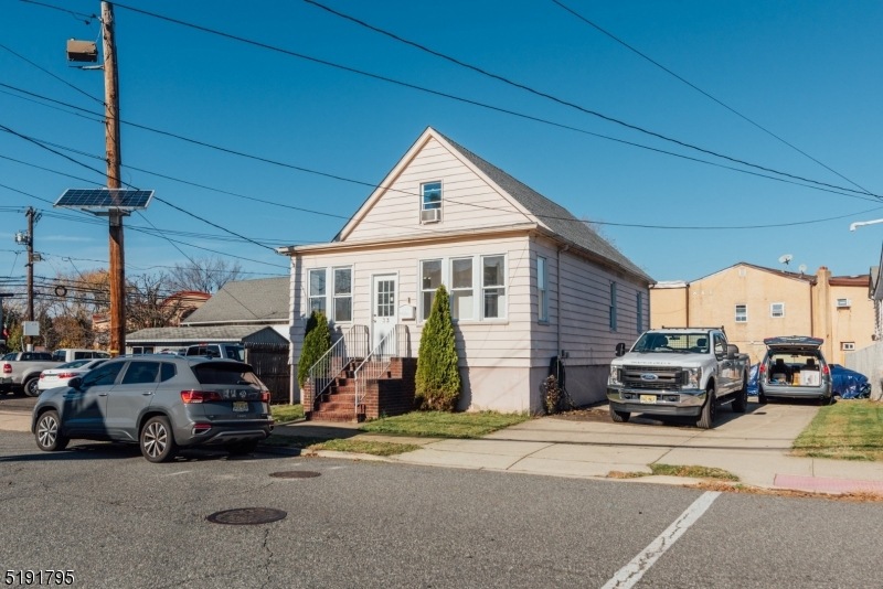 33 W 34th St, Woodland Park, NJ 07424 - photo 1