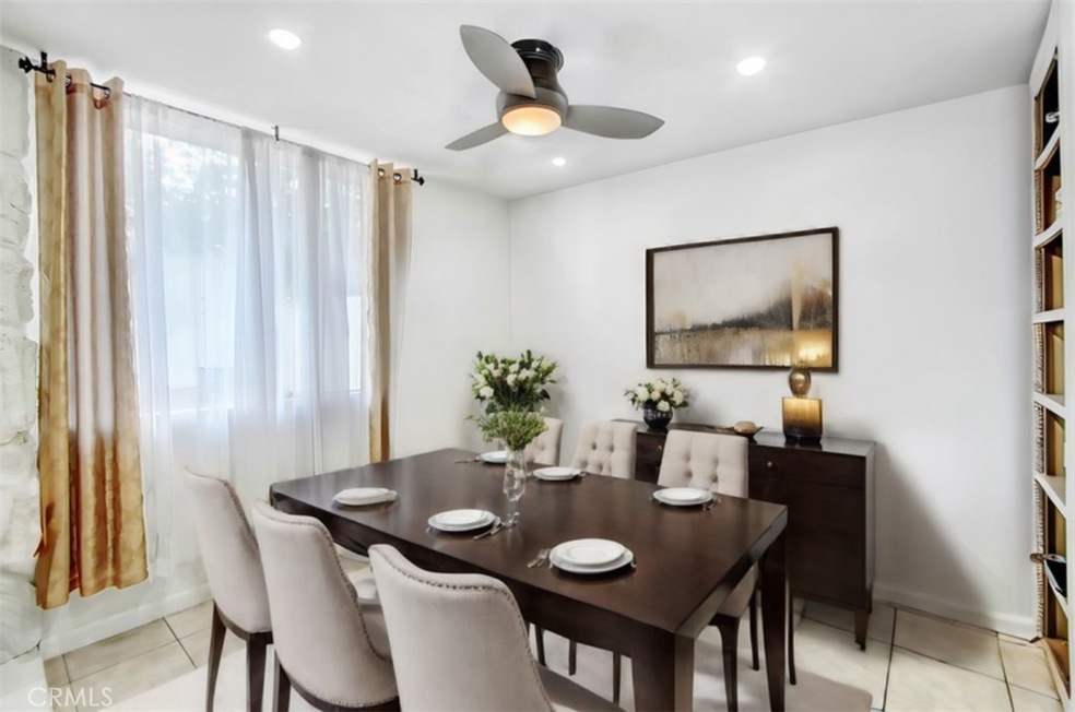 20940 Judah Ln unit 17, Newhall, CA 91321 - photo 1