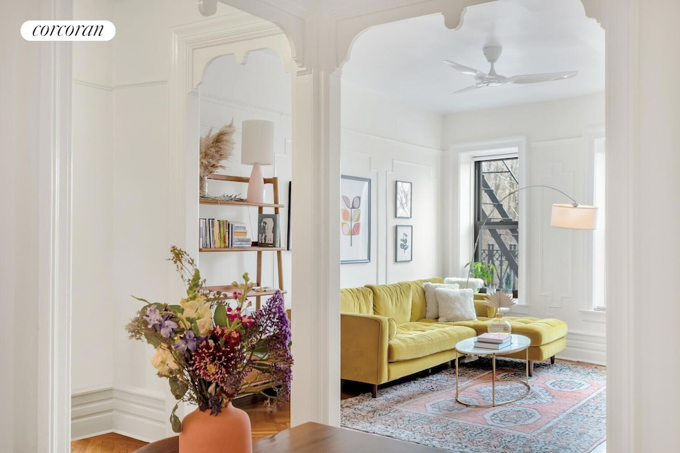 147 Prospect Park SW unit 11, Brooklyn, NY 11218 - photo 1