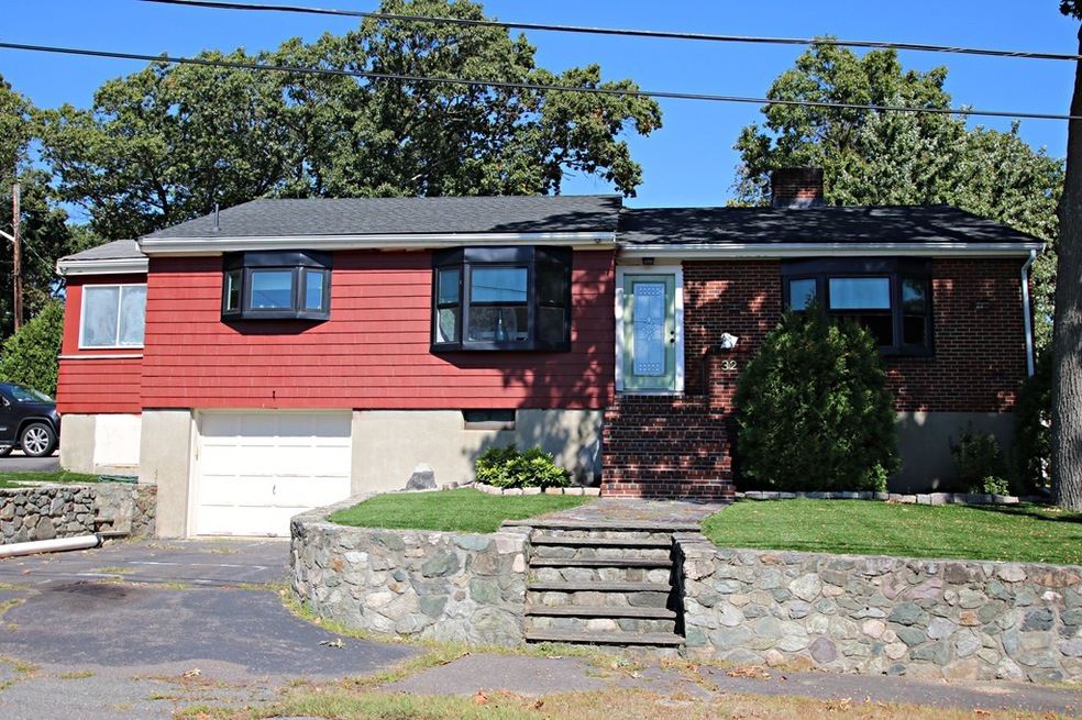 32 Forest Ave, Saugus, MA 01906 - photo 1