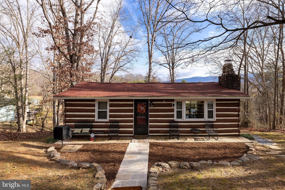 330 Mountainview Dr, Luray, VA 22835 - photo 1